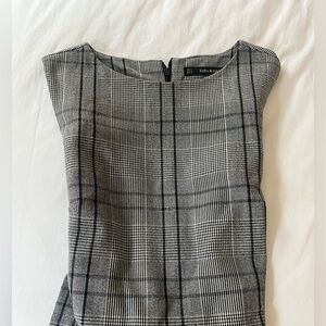 Zara Houndstooth Sleeveless Top